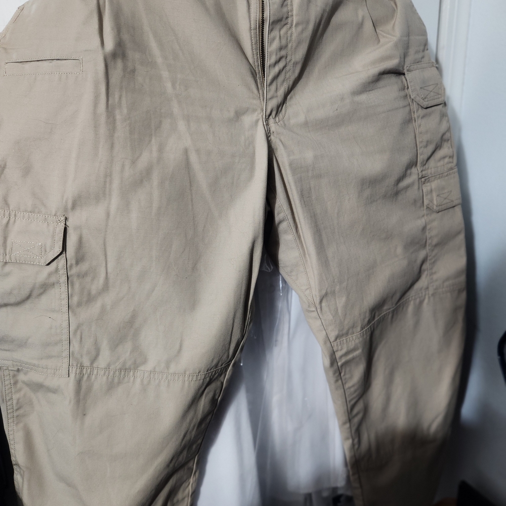 5.11 Tactical Beige Pants - Picture 6 of 6